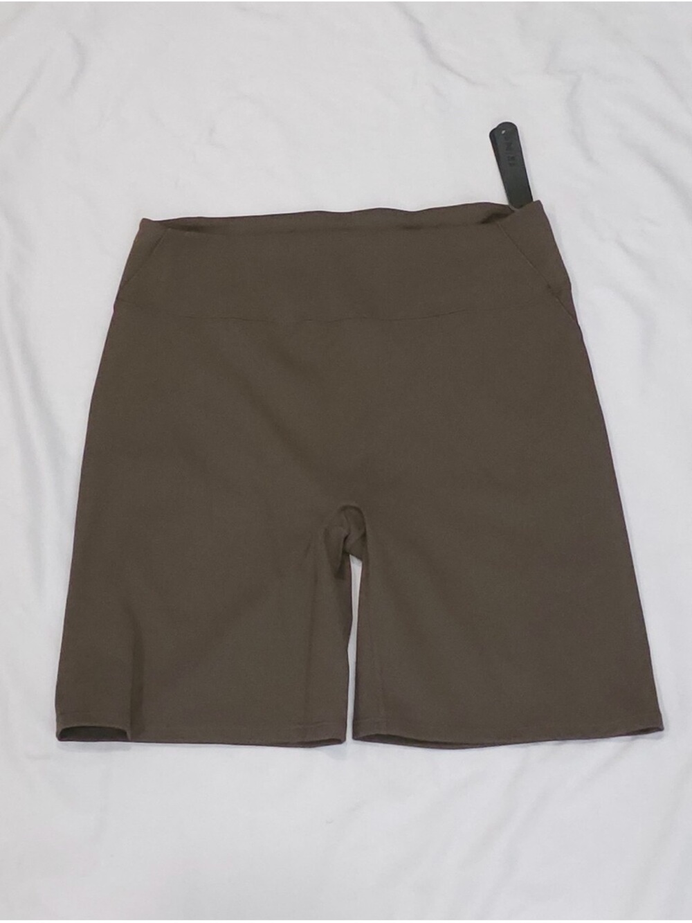 NWT Skims Nike matte biker shorts 7" dark sepia - MEDIUM (G13)